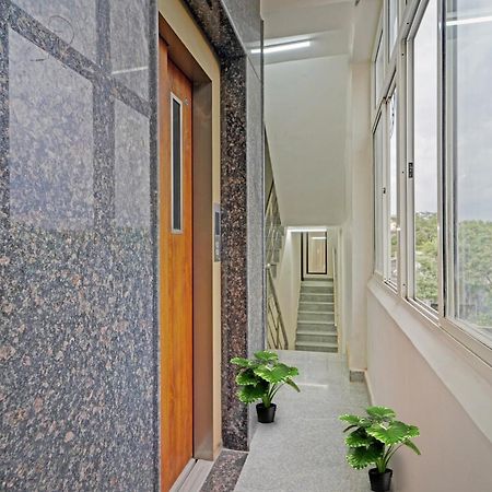 Super Townhouse 1096 Hotel Redfox Nungambakkam Near Apollo & Shankar Nethralaya Hospital Chennai Exterior foto