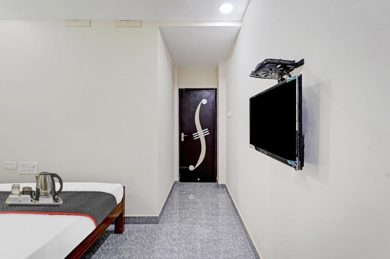 Super Townhouse 1096 Hotel Redfox Nungambakkam Near Apollo & Shankar Nethralaya Hospital Chennai Exterior foto