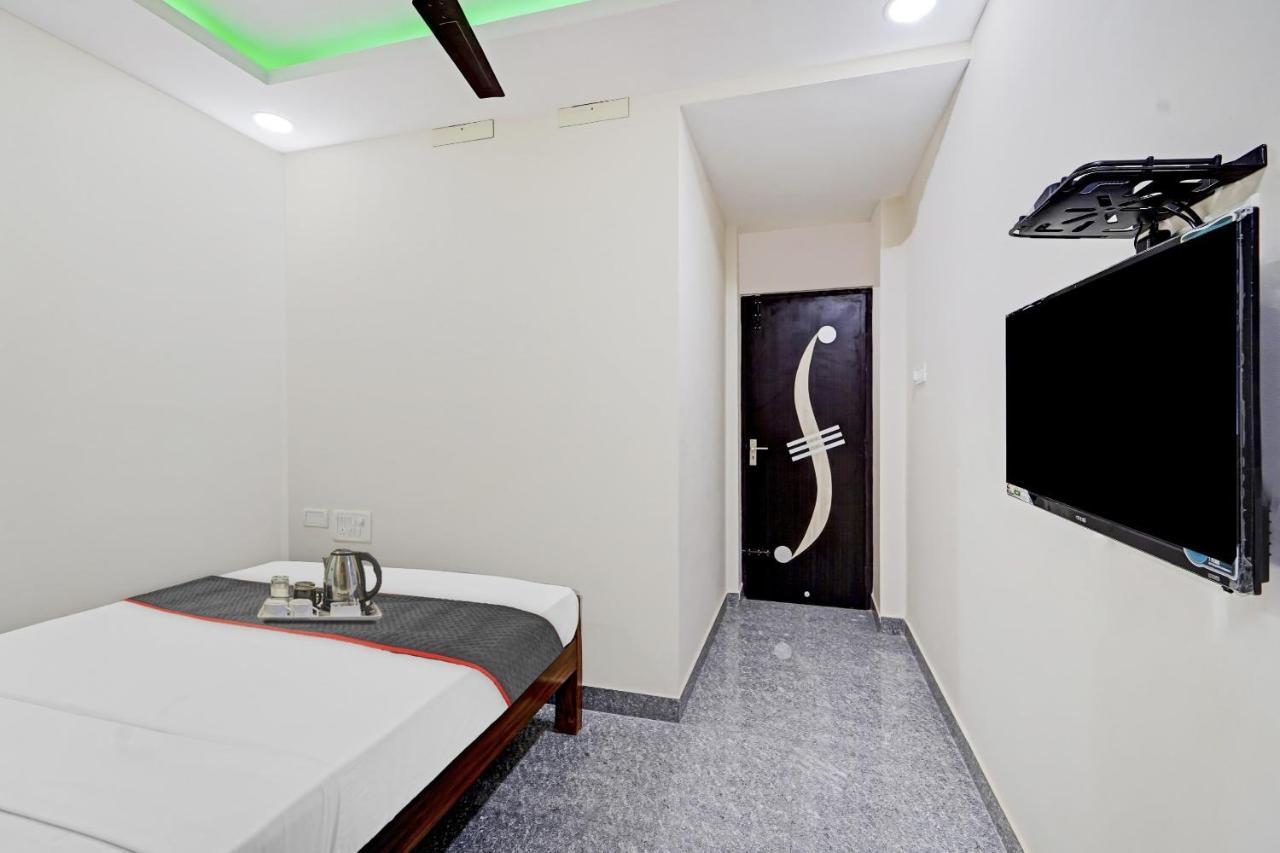 Super Townhouse 1096 Hotel Redfox Nungambakkam Near Apollo & Shankar Nethralaya Hospital Chennai Exterior foto