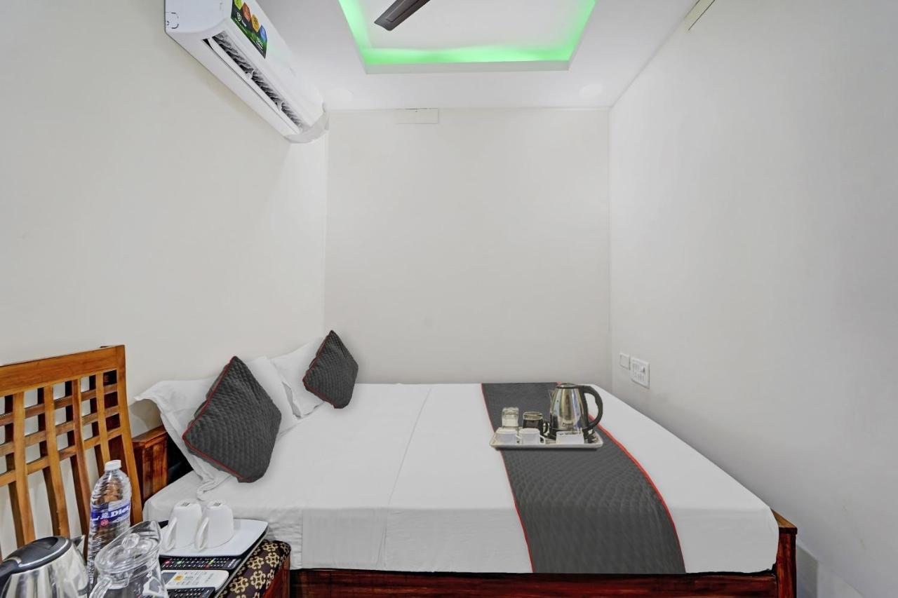 Super Townhouse 1096 Hotel Redfox Nungambakkam Near Apollo & Shankar Nethralaya Hospital Chennai Exterior foto