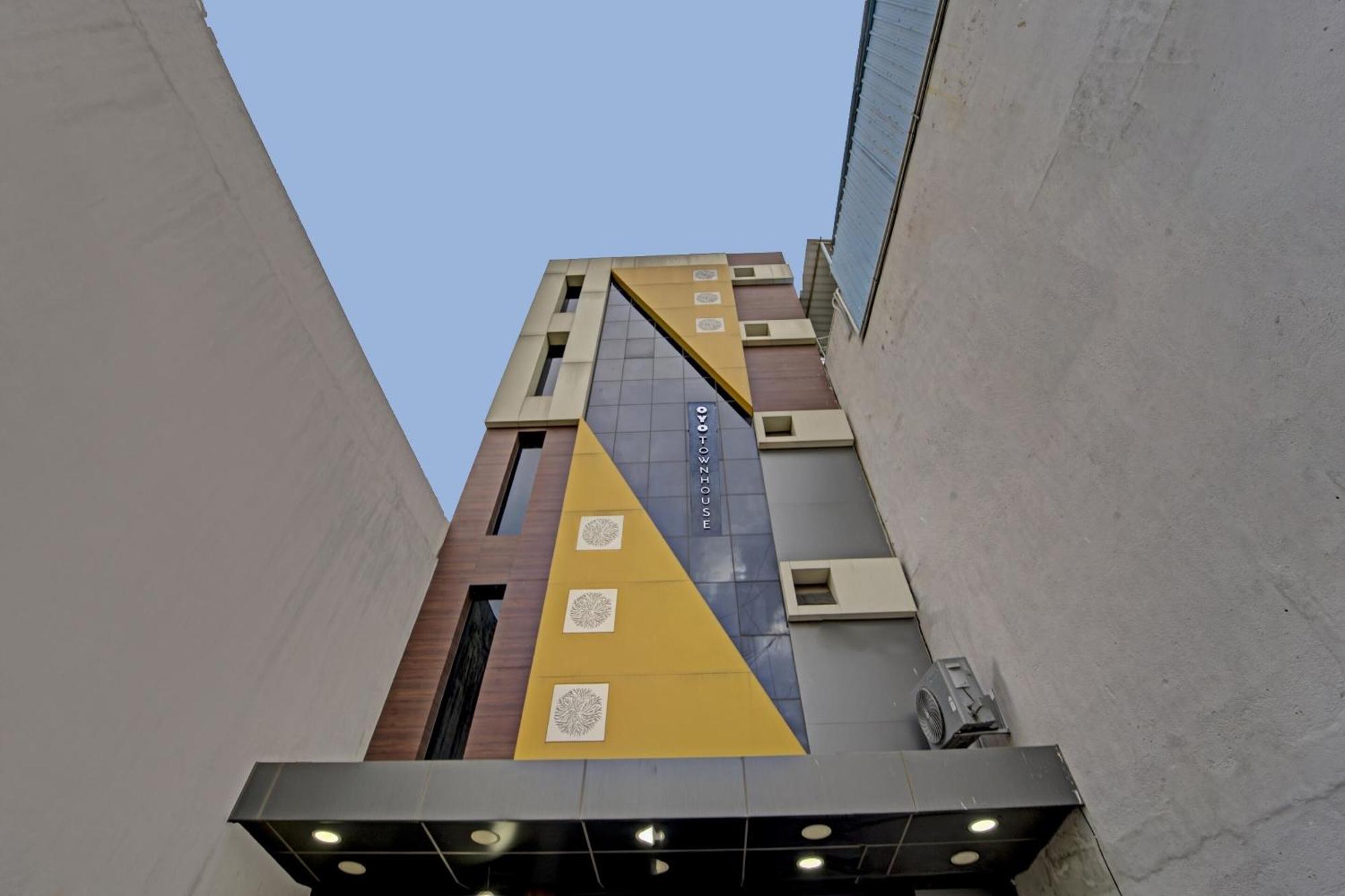 Super Townhouse 1096 Hotel Redfox Nungambakkam Near Apollo & Shankar Nethralaya Hospital Chennai Exterior foto