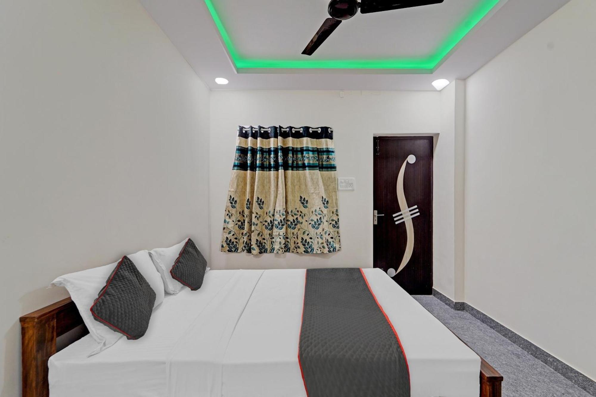 Super Townhouse 1096 Hotel Redfox Nungambakkam Near Apollo & Shankar Nethralaya Hospital Chennai Exterior foto